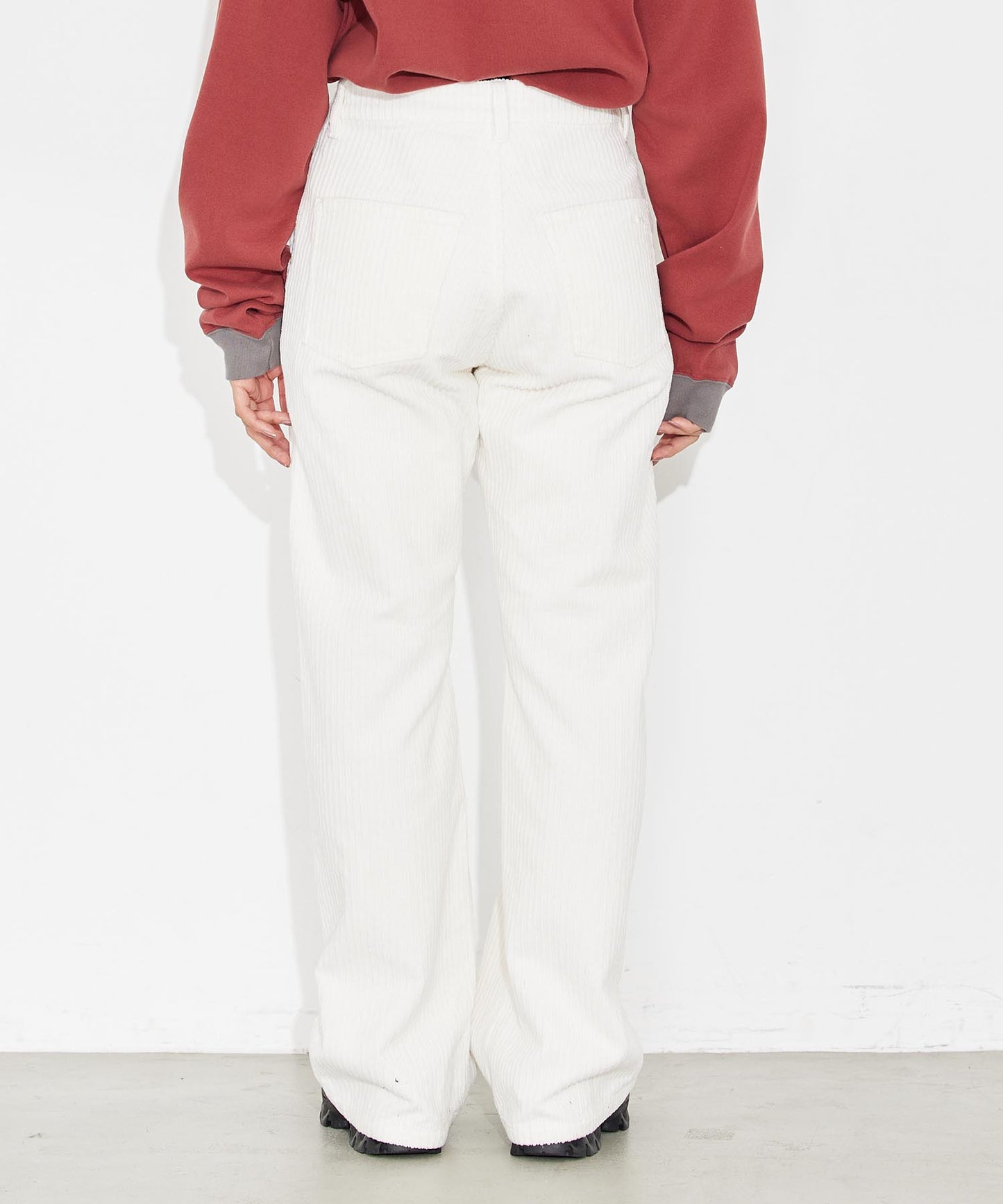 CORDUROY LOOSE FLARE PANTS