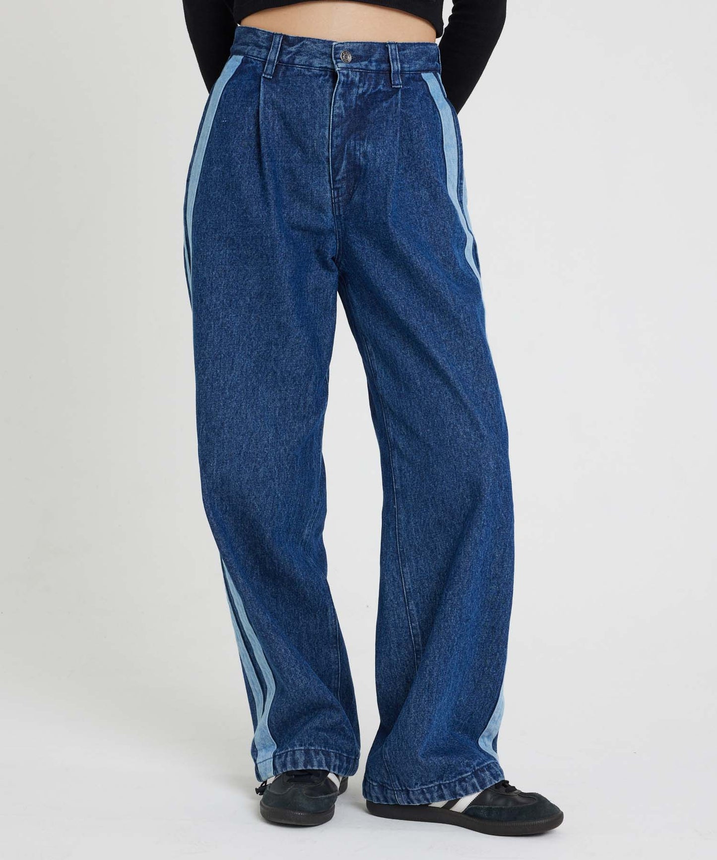 DENIM CONTRAST LINE PANTS