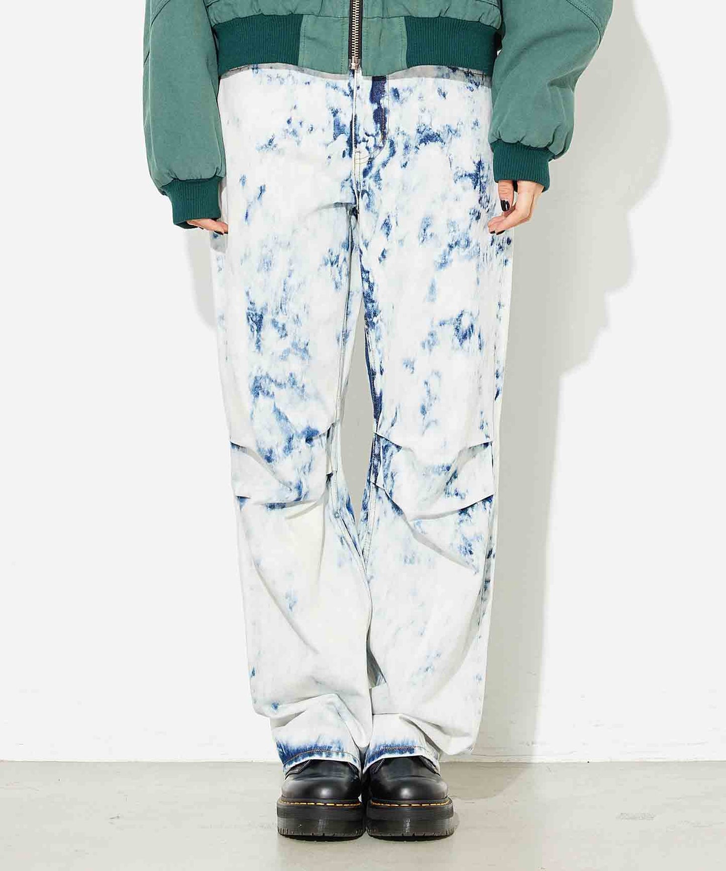 LOOSE FIT DENIM PANTS