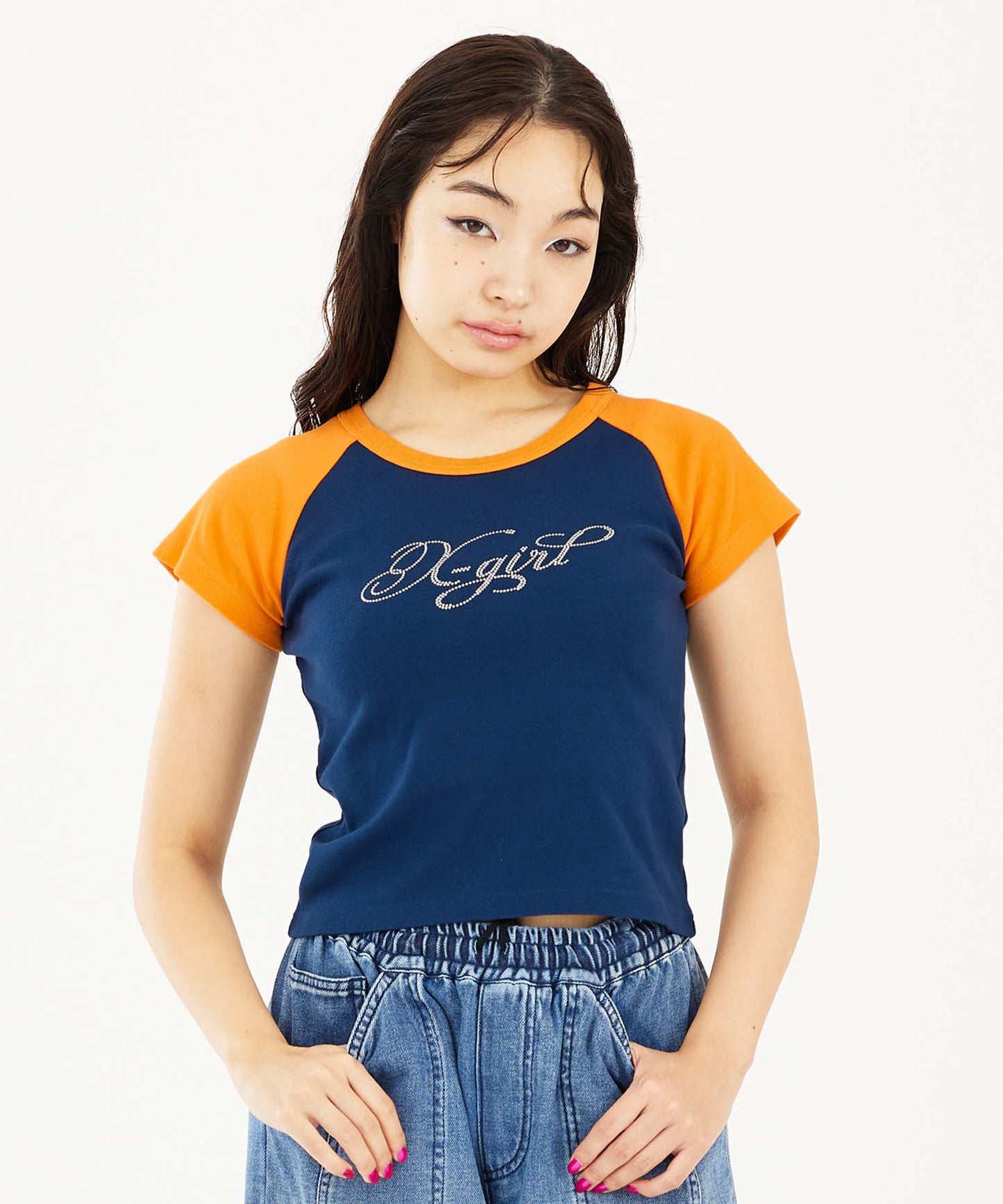 RHINESTONE LOGO S/S RAGLAN BABY TEE