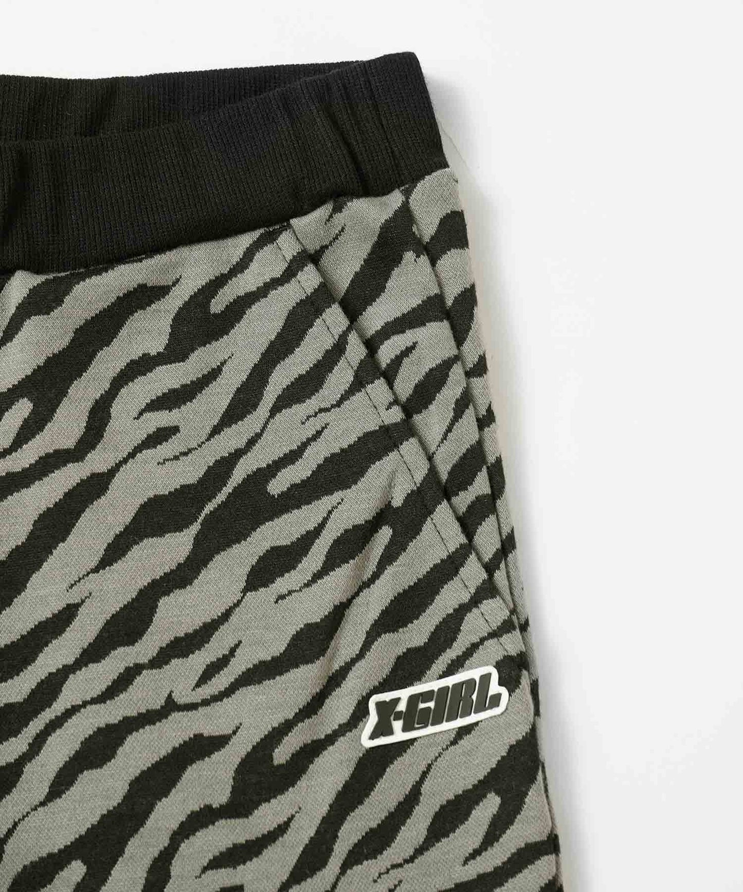 ZEBRA PATTERN FLARE PANTS