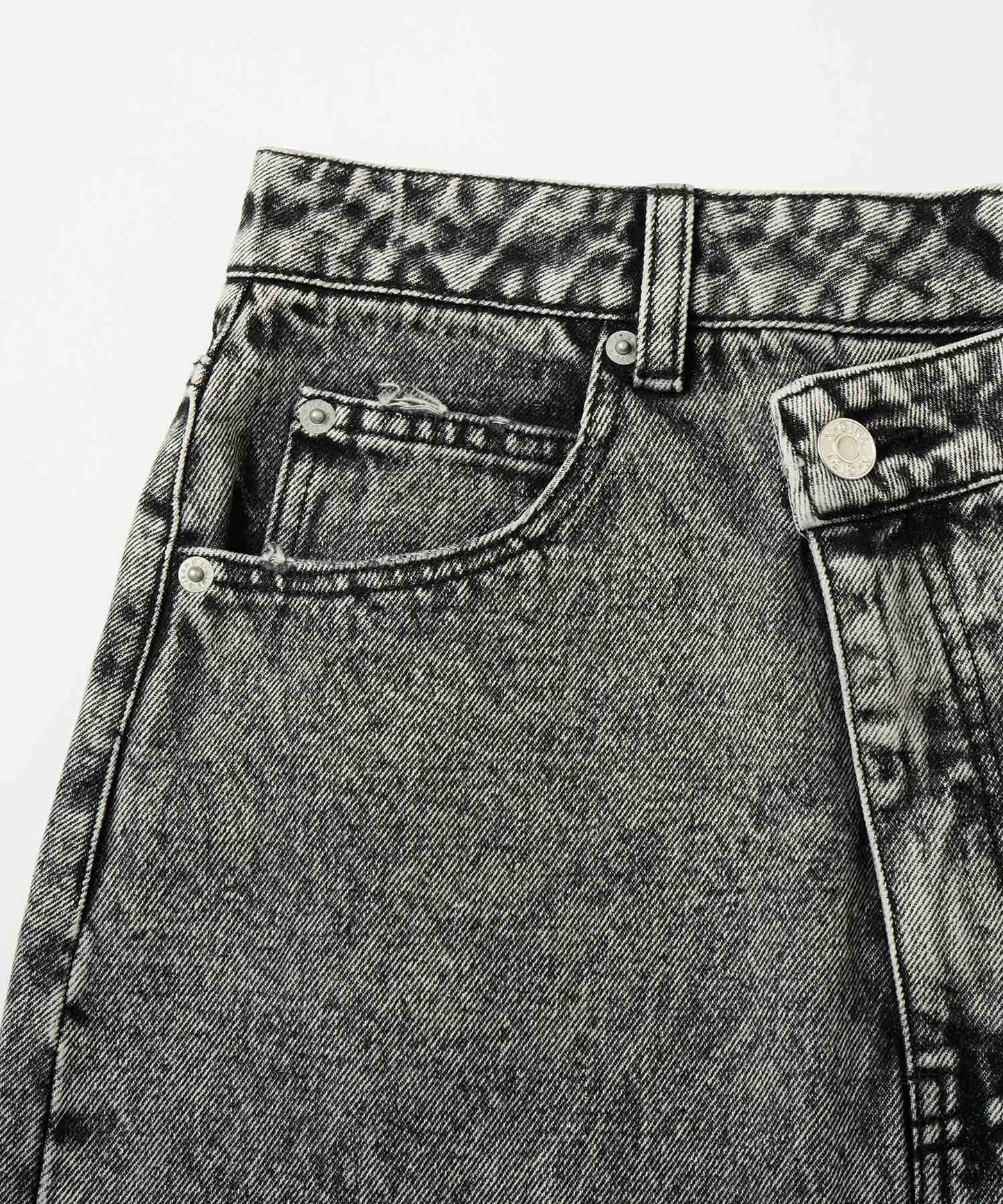 DISTRESSED DENIM SKIRT