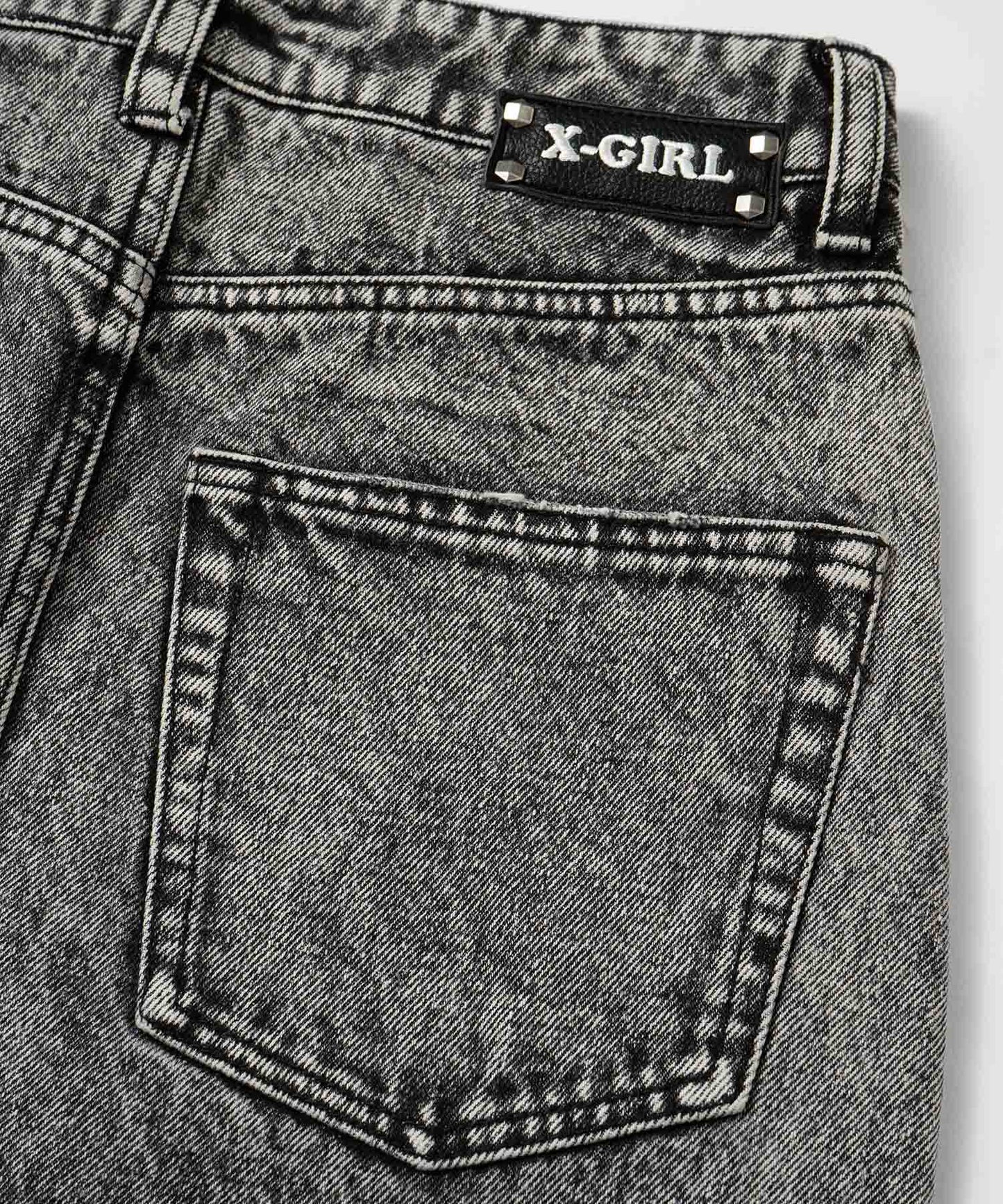 DISTRESSED DENIM SKIRT