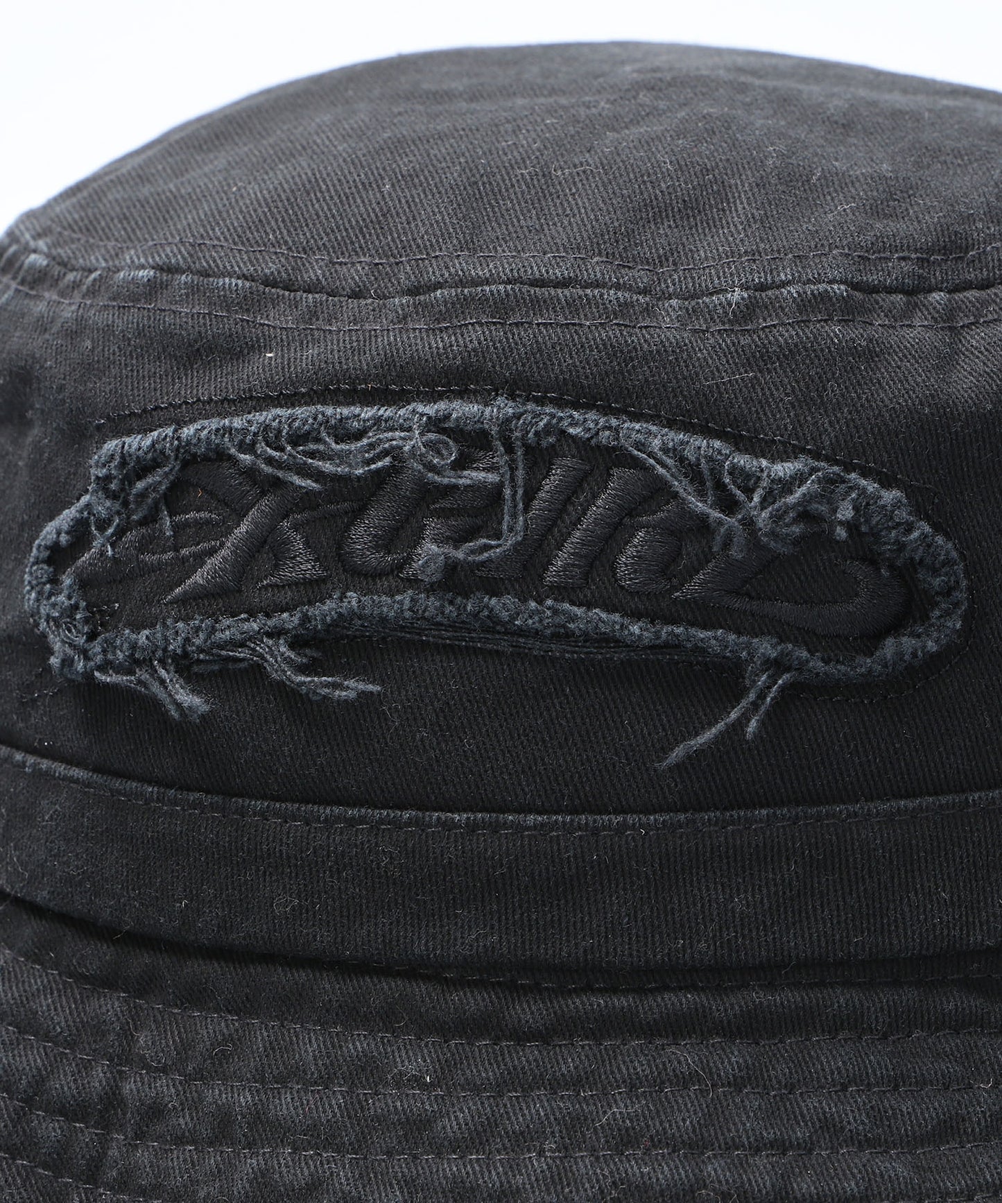 CUT OFF BUCKET HAT