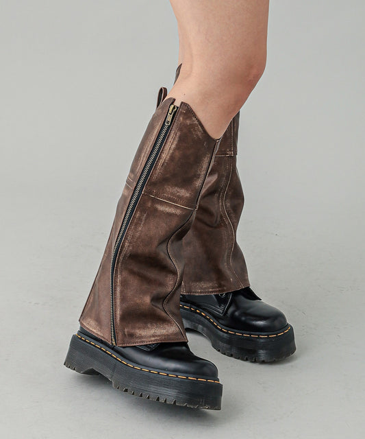 FAUX LEATHER LEG WARMER