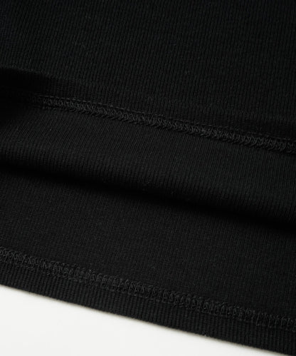 CUT OUT SHOULDER S/S TOP