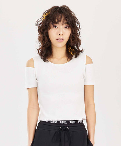 CUT OUT SHOULDER S/S TOP