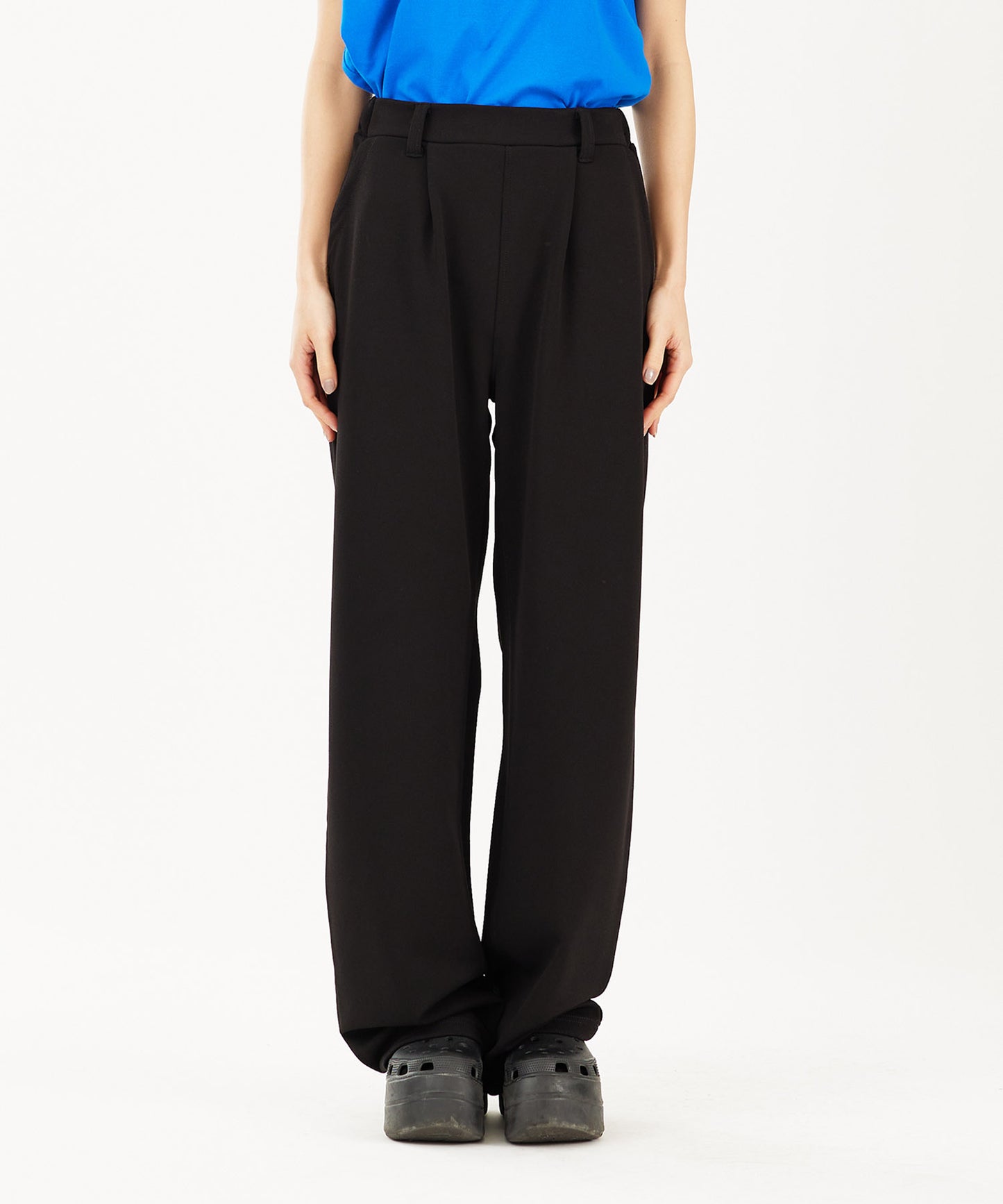 WIDE TAPERED EASY PANTS
