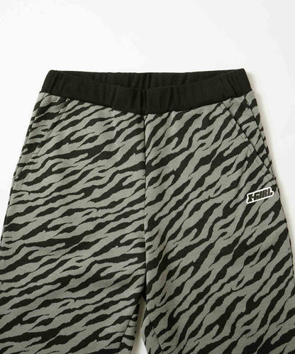 ZEBRA PATTERN FLARE PANTS