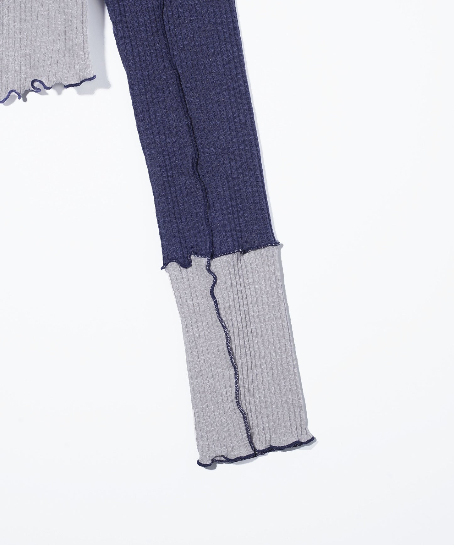 BICOLOR COMPACT PULLOVER SHIRT