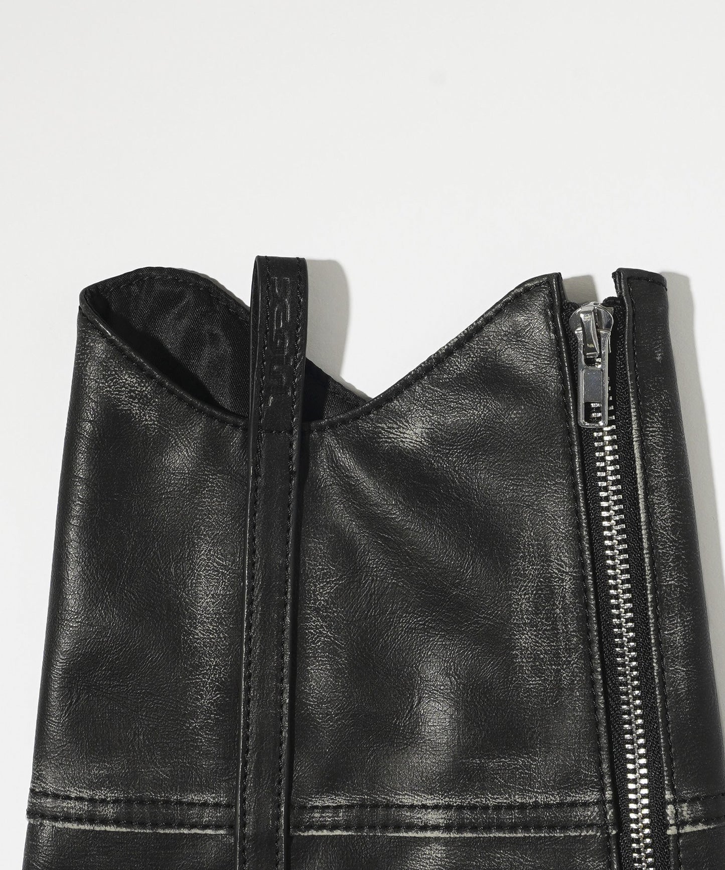 FAUX LEATHER LEG WARMER