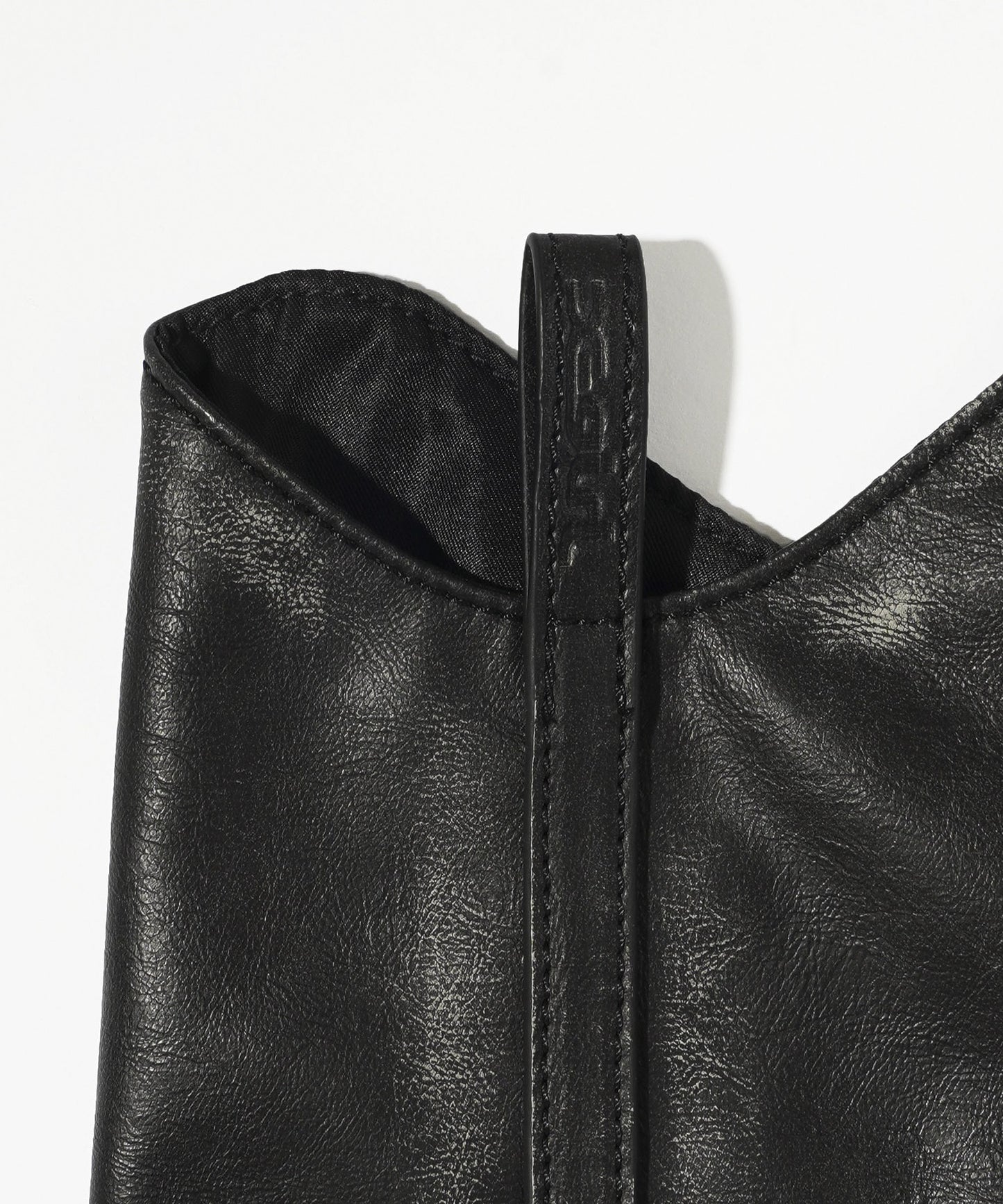 FAUX LEATHER LEG WARMER