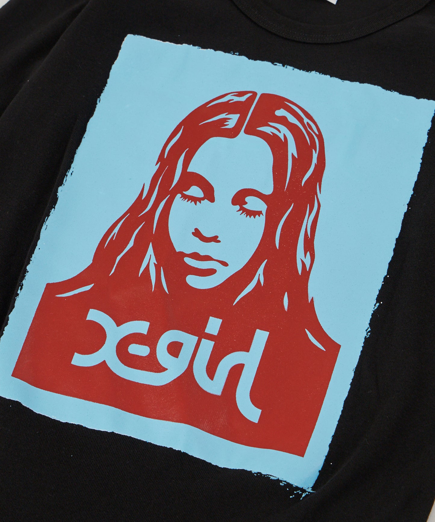 FACE POSTER L/S FITTED TEE
