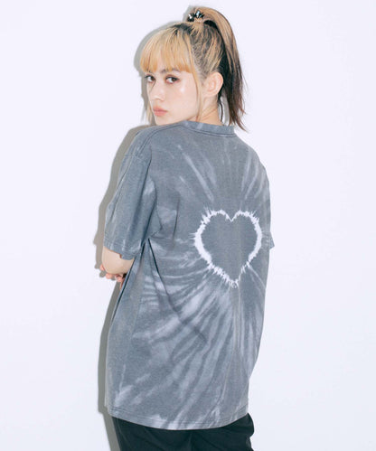 HEART TIE-DYE S/S TEE