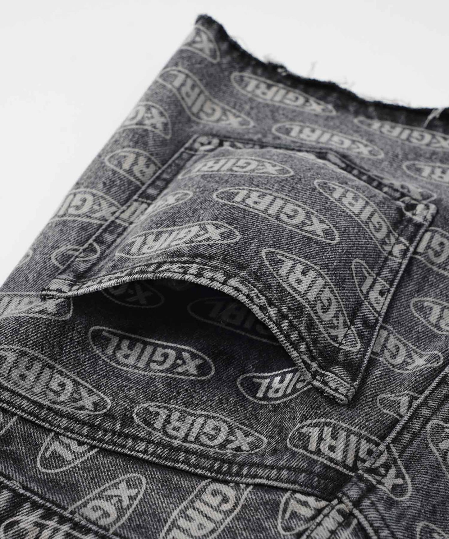 OVAL LOGO DENIM SHORT PANTS