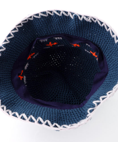 KNIT BUCKET HAT