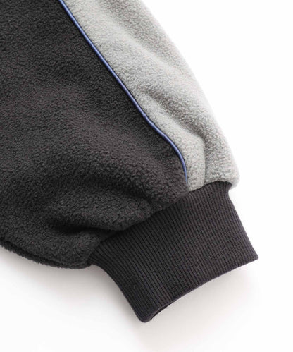 FLEECE HOODIE