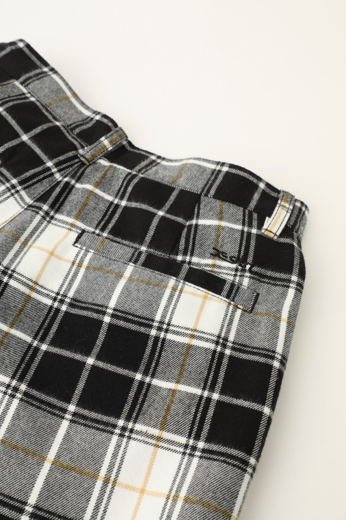 PLAID FLARE PANTS - X-girl