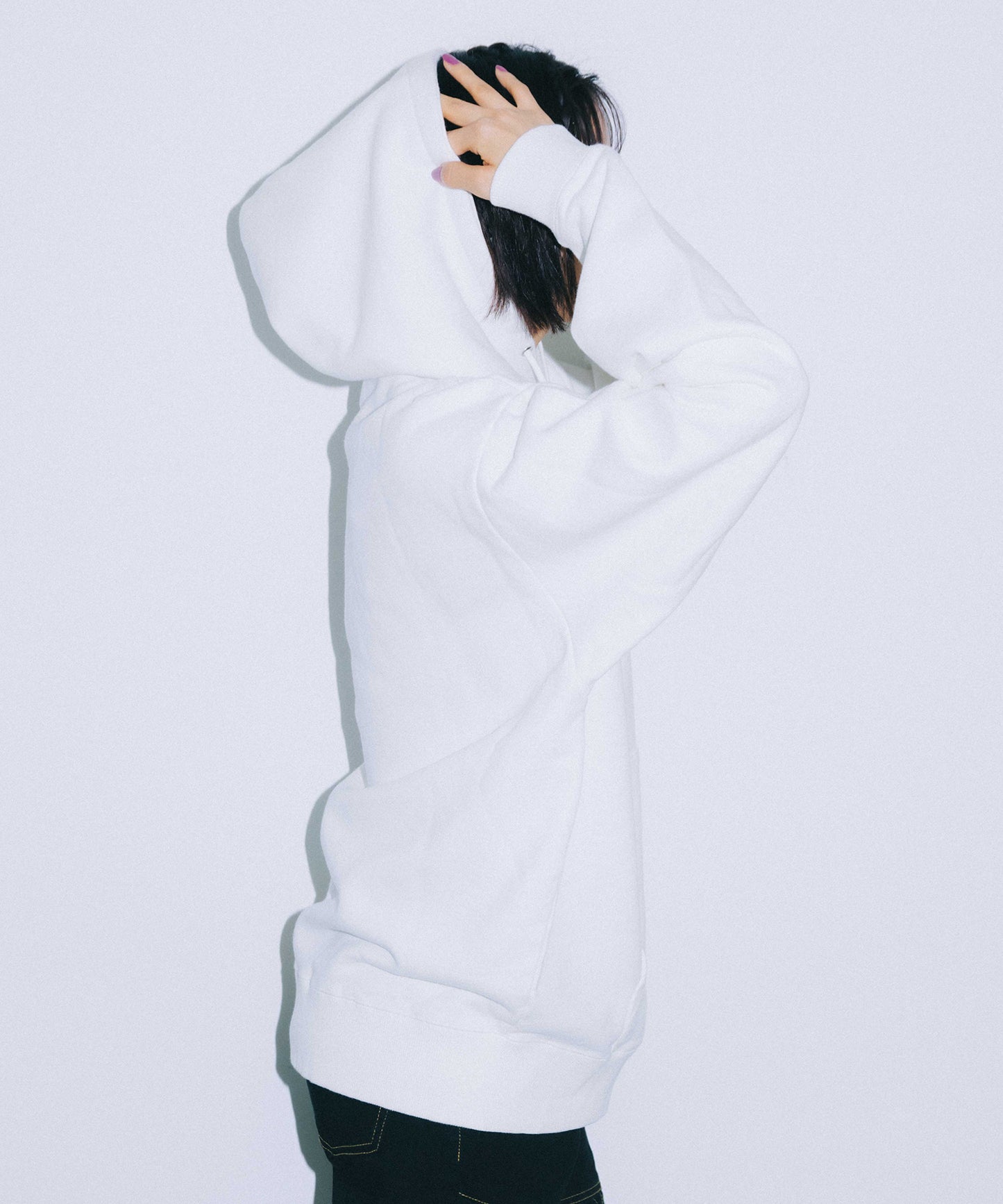 BUTTERFLY PATCH SWEAT HOODIE