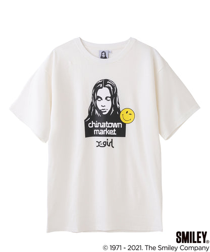 X-girl × CHINATOWN MARKET WINKY FACE S/S TEE