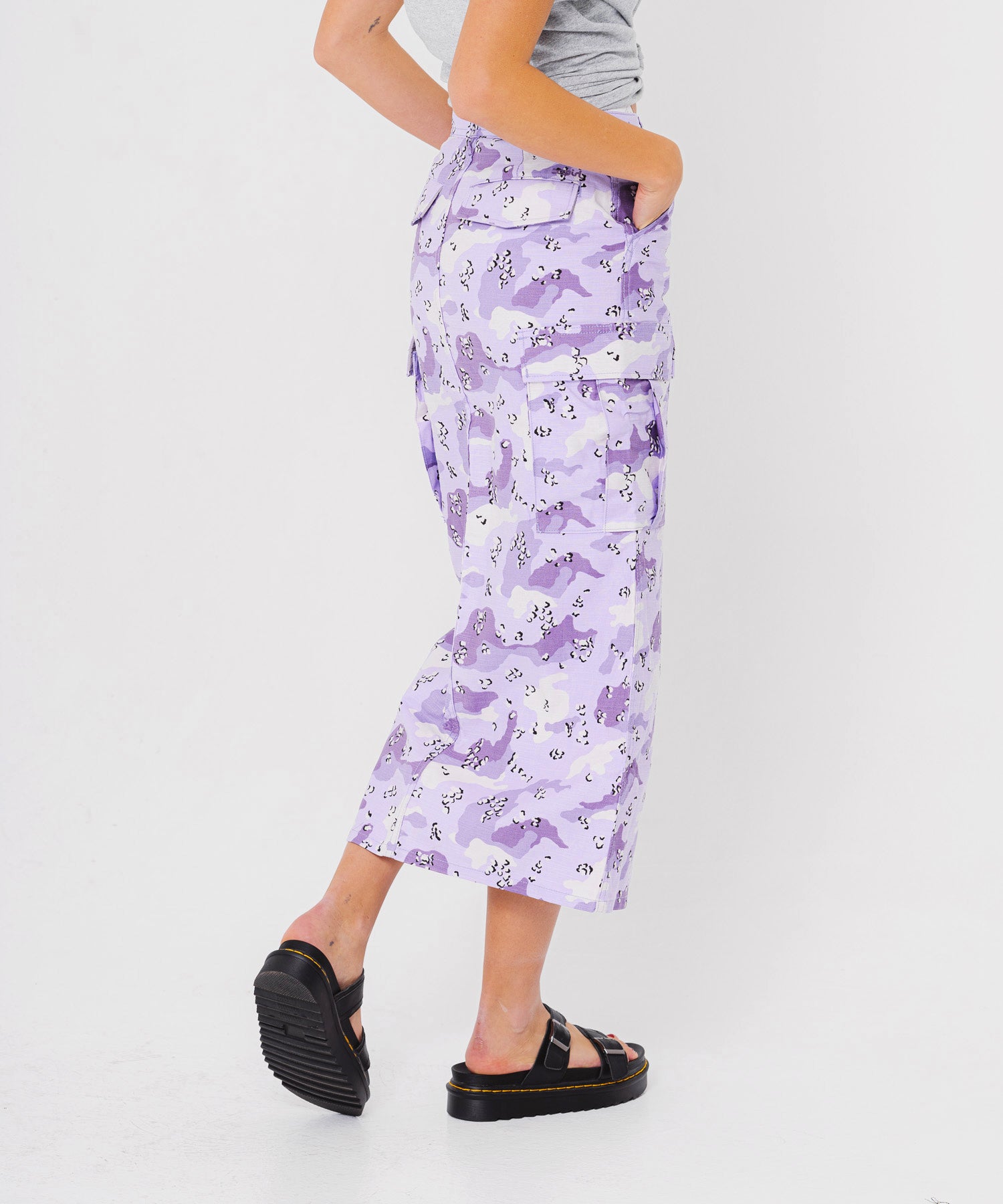 DESERT CAMO SKIRT - X-girl