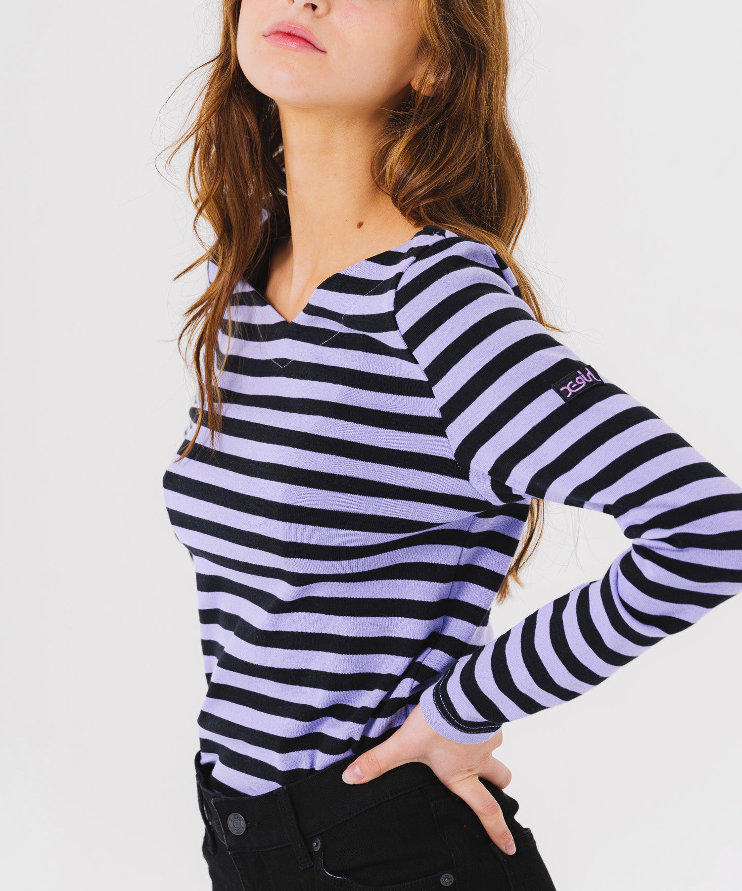 V-NECK STRIPED TOP - X-girl