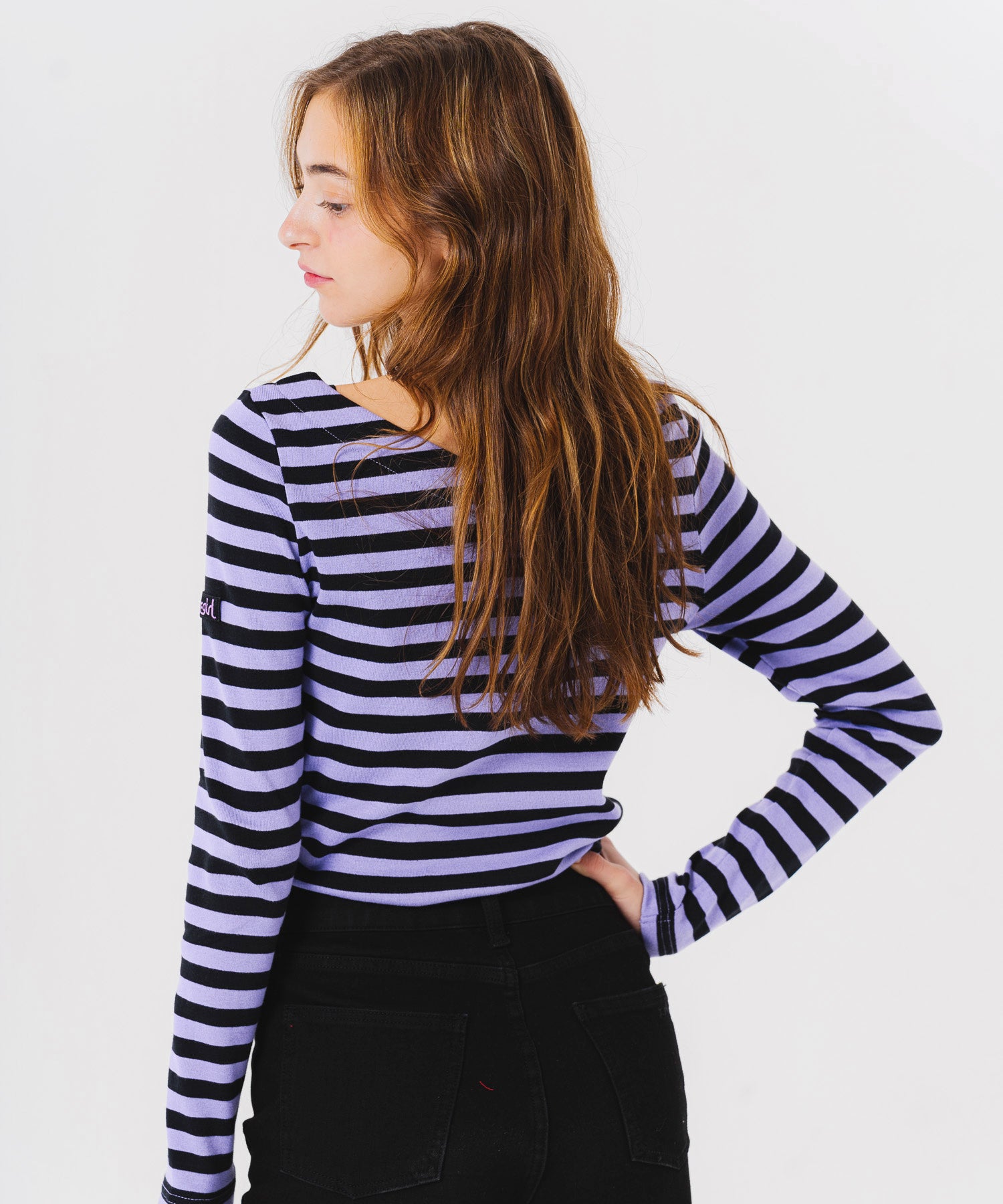 V-NECK STRIPED TOP - X-girl